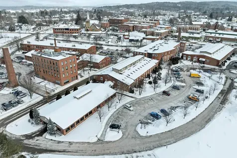 48 Landing Lane Laconia NH 03246