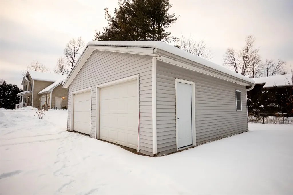 1 Appletree Lane Essex VT 05452