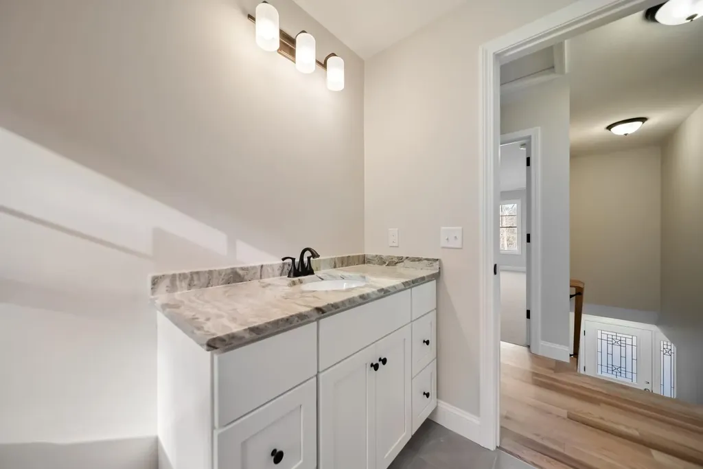 53A Kimball Hill Road Hudson NH 03051