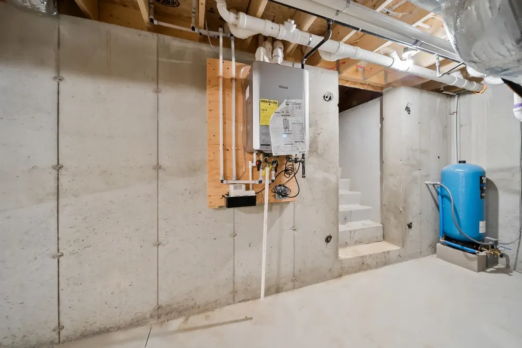 53A Kimball Hill Road Hudson NH 03051