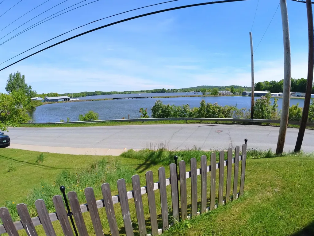 177 Lake Road Newport City VT 05855
