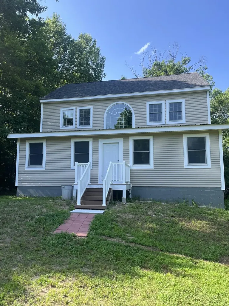 738 Old Hillsboro Road Henniker NH 03244