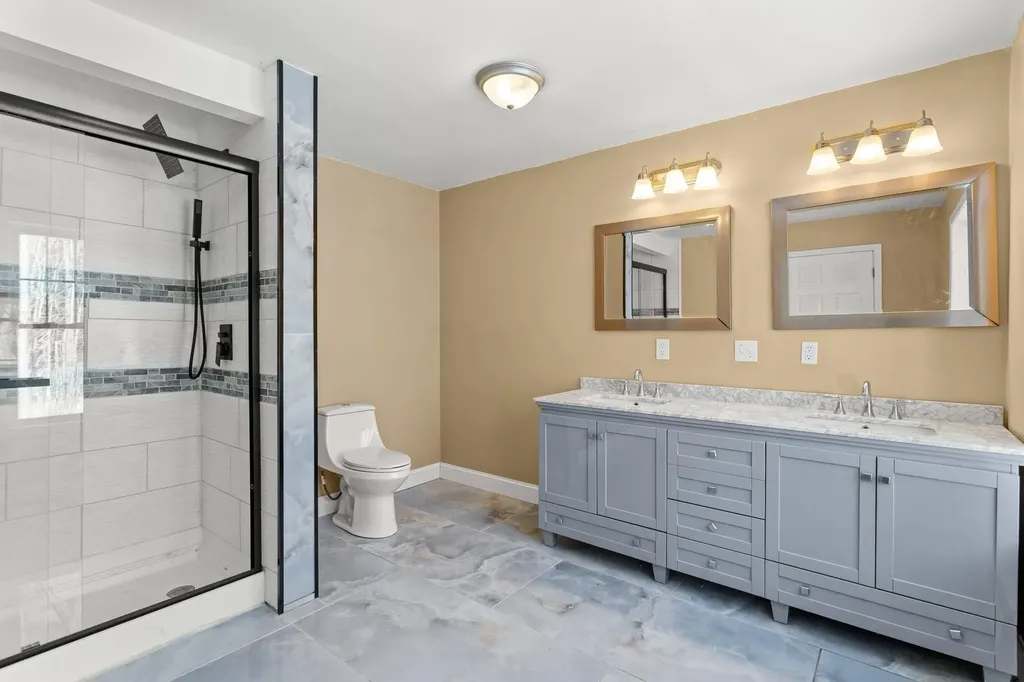 738 Old Hillsboro Road Henniker NH 03244