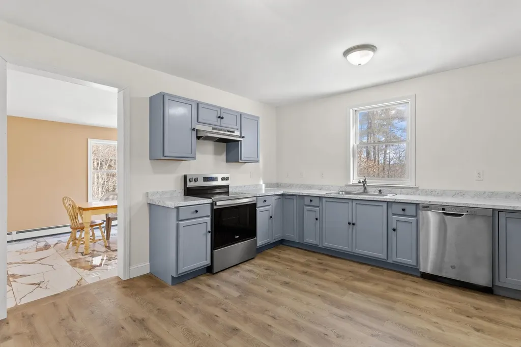 738 Old Hillsboro Road Henniker NH 03244