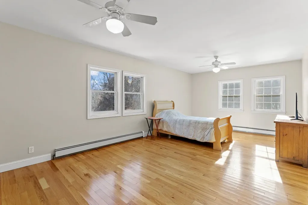 738 Old Hillsboro Road Henniker NH 03244