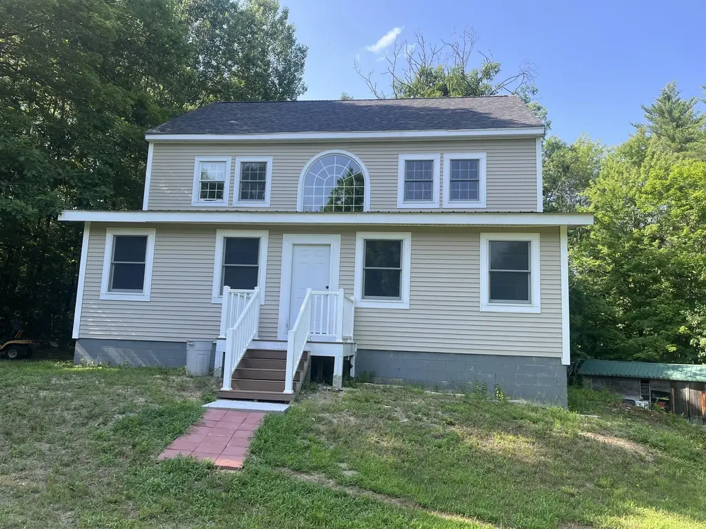 738 Old Hillsboro Road Henniker NH 03244