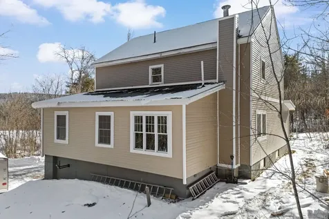 738 Old Hillsboro Road Henniker NH 03244