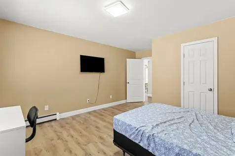 738 Old Hillsboro Road Henniker NH 03244