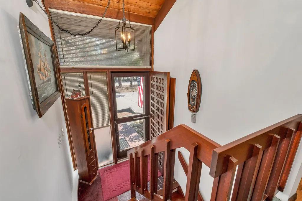 7 Sundance Road Woodstock NH 03262