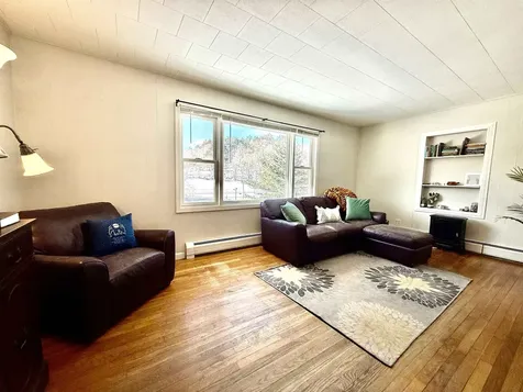 18 Central Street Sunapee NH 03782