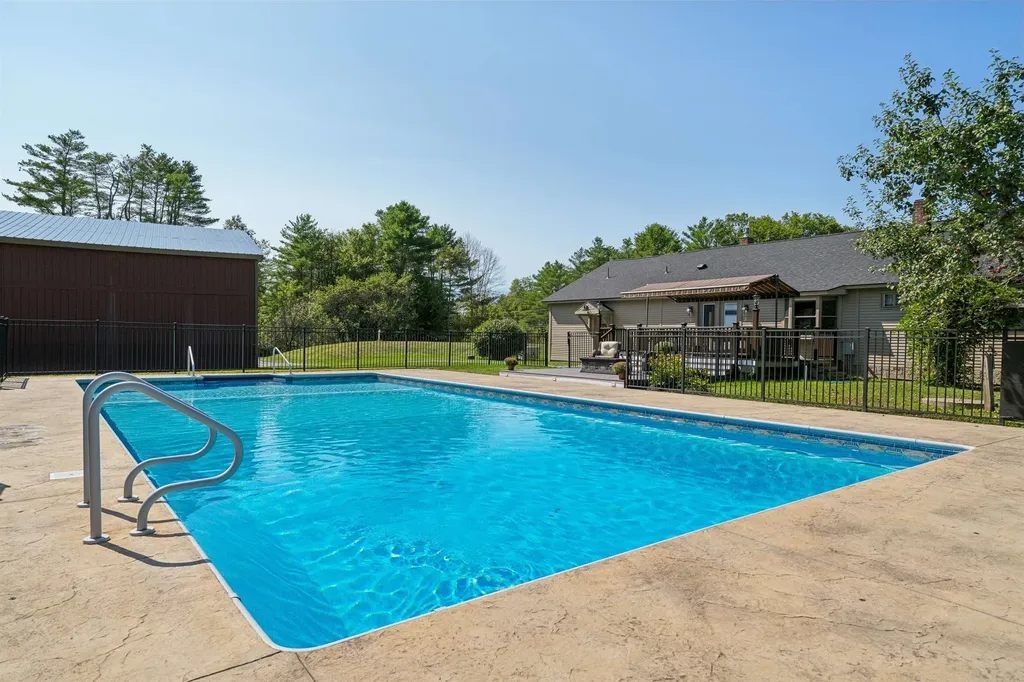 376 Orford Road Lyme NH 03768