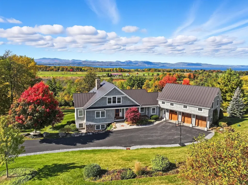 900 Crosswind Drive Charlotte VT 05445
