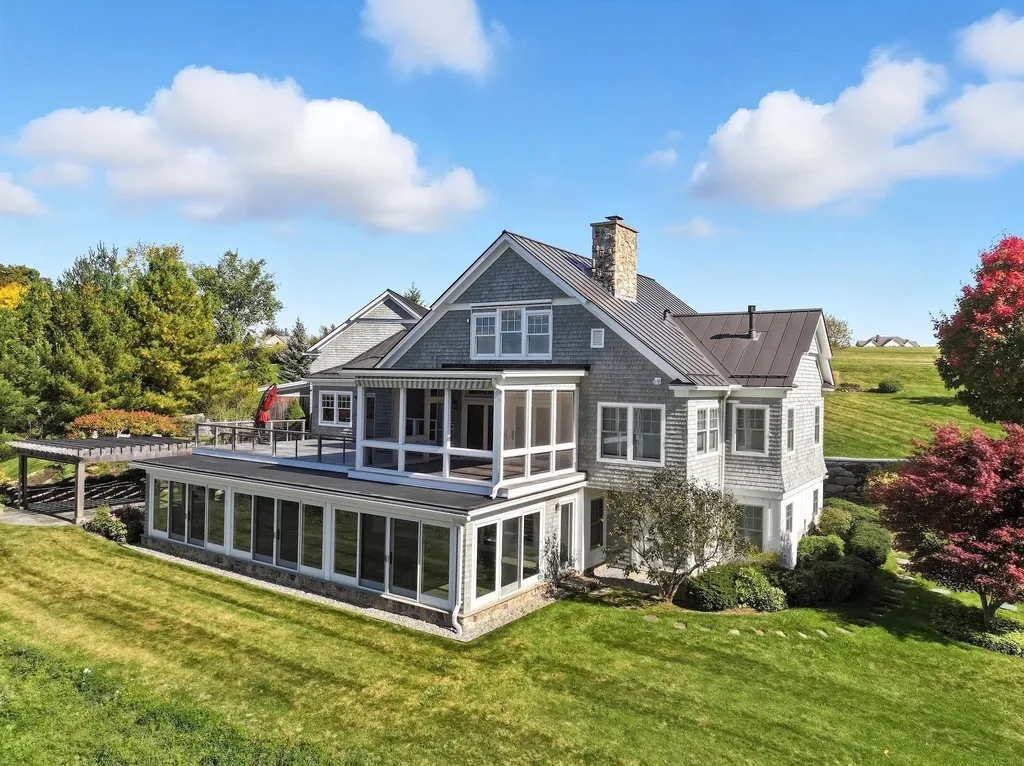 900 Crosswind Drive Charlotte VT 05445