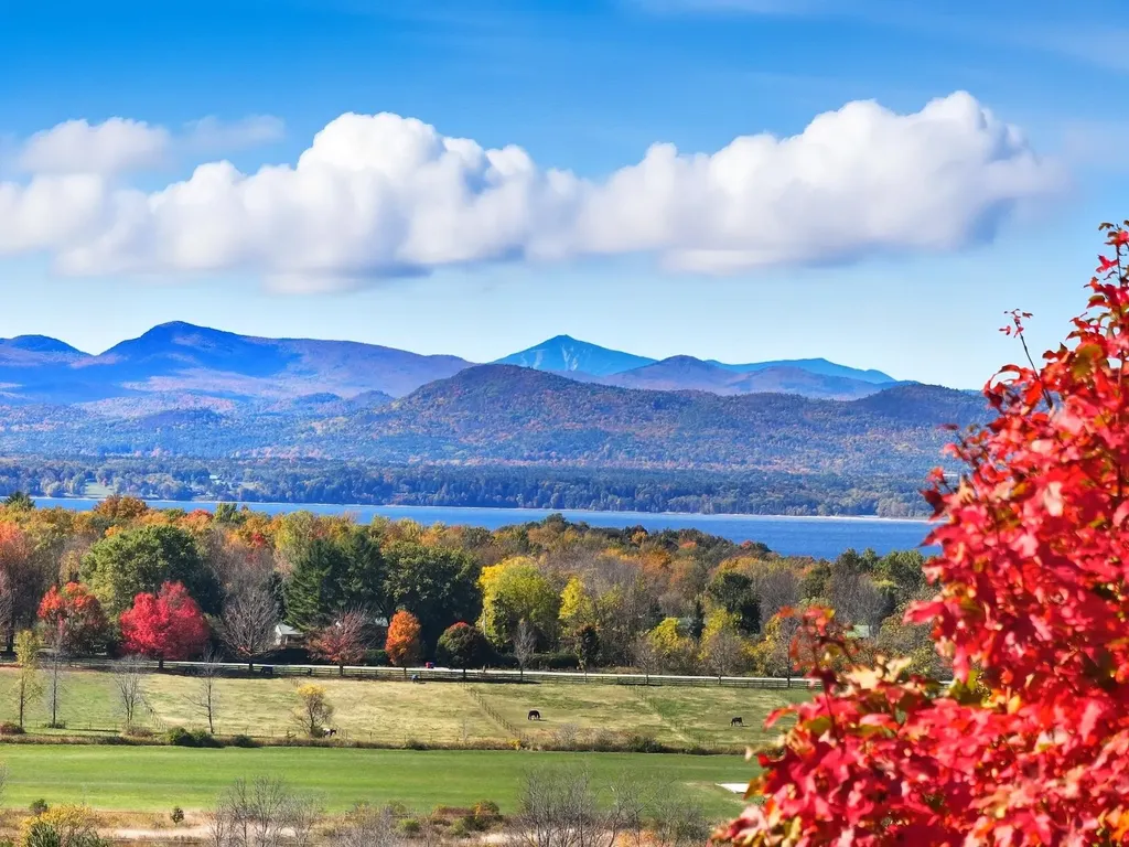 900 Crosswind Drive Charlotte VT 05445