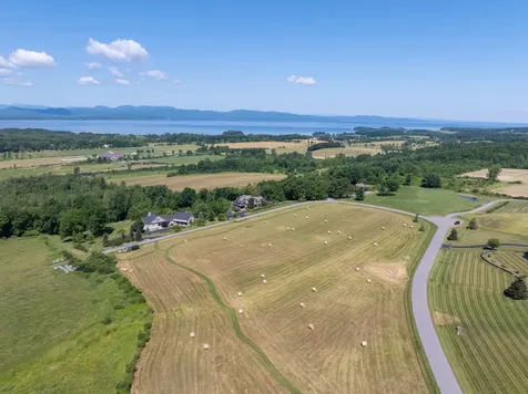 900 Crosswind Drive Charlotte VT 05445