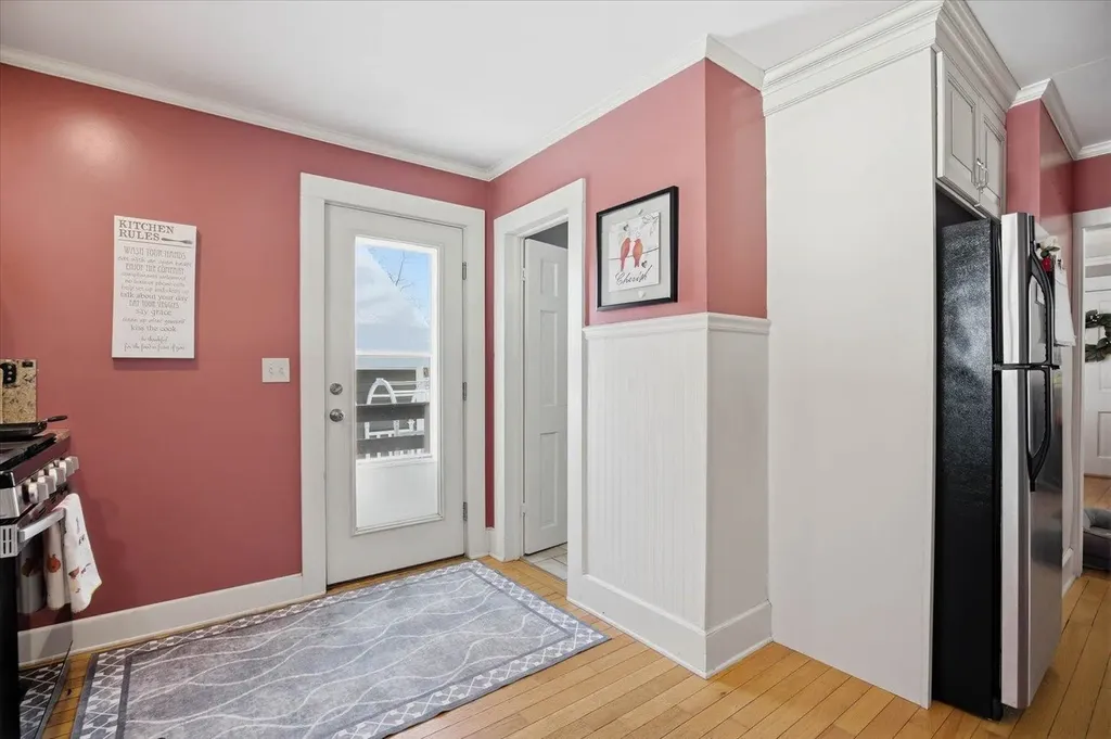 143 Walnut Avenue North Hampton NH 03862