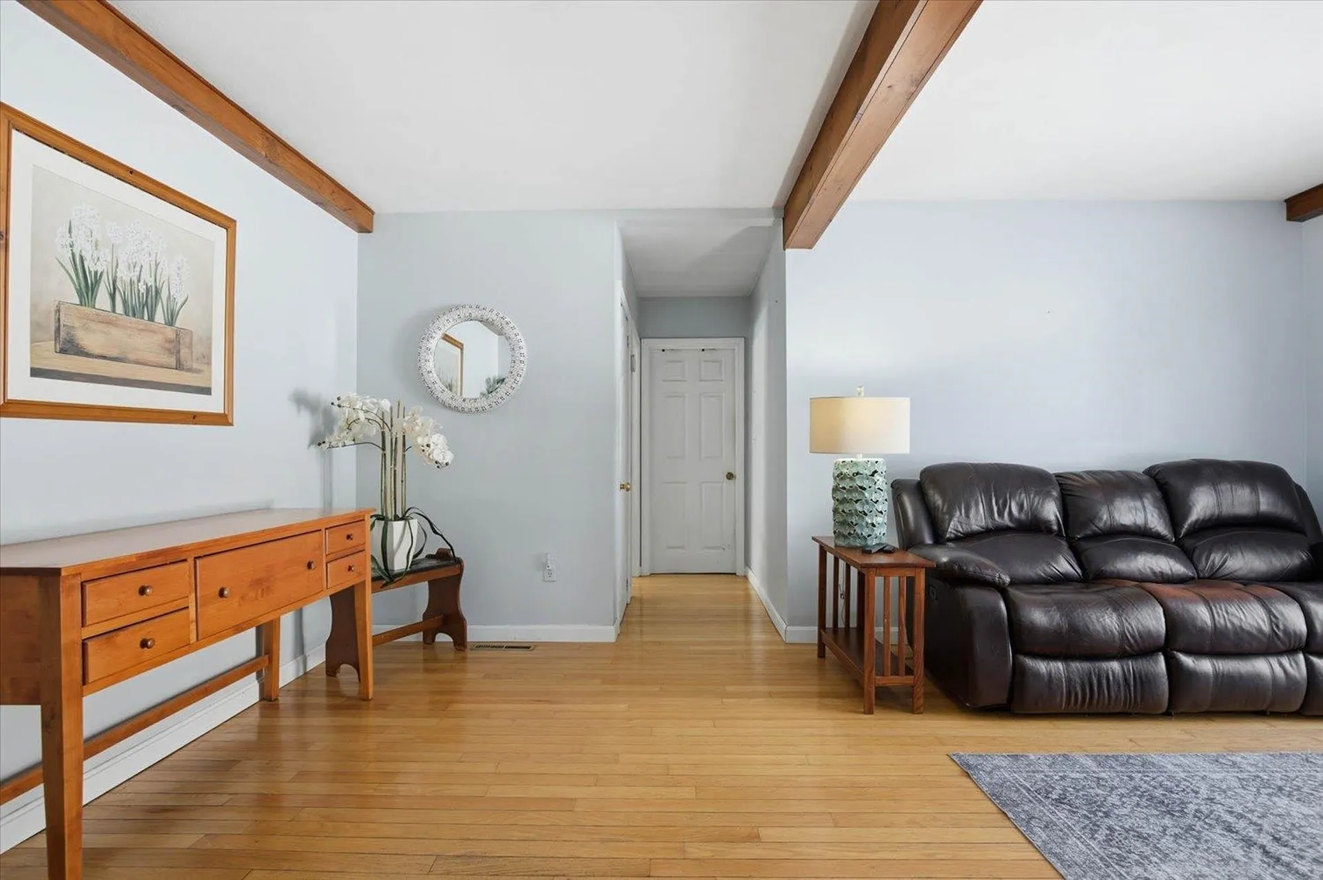 143 Walnut Avenue North Hampton NH 03862