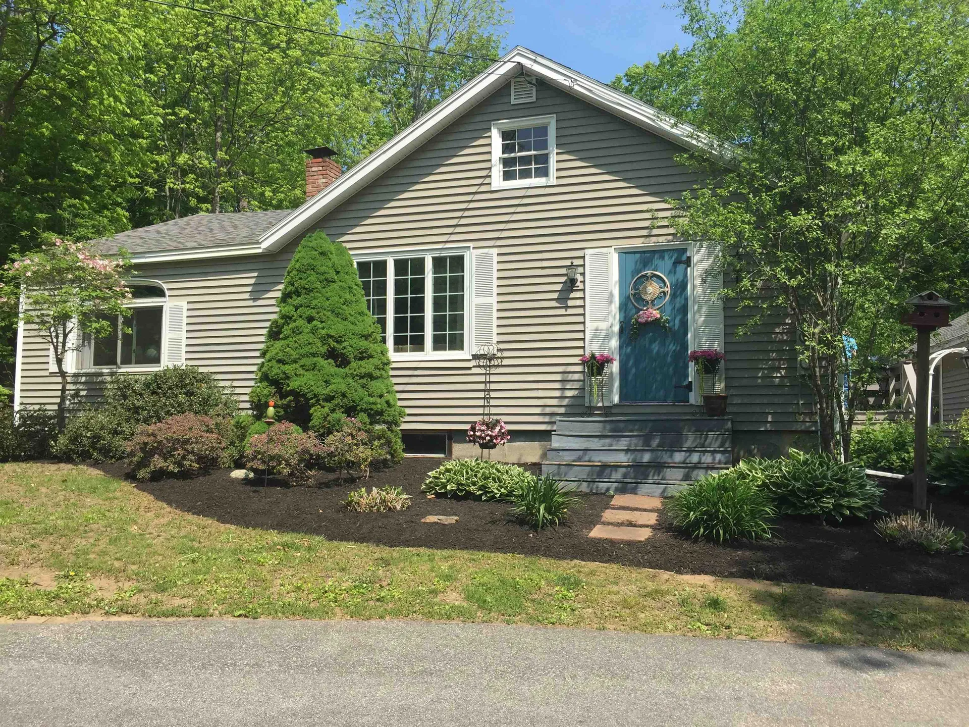 143 Walnut Avenue North Hampton NH 03862
