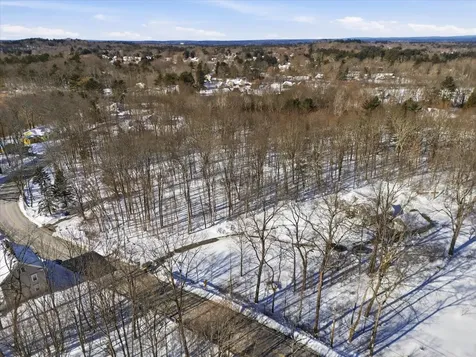 143 Walnut Avenue North Hampton NH 03862