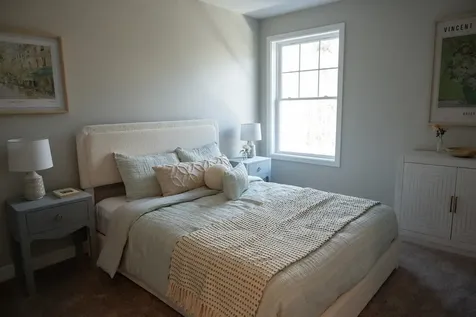 1 Saddle Rock Way Manchester NH 03102