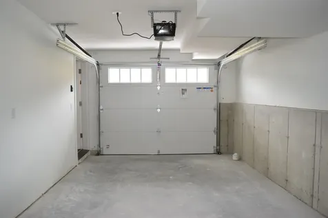 1 Saddle Rock Way Manchester NH 03102