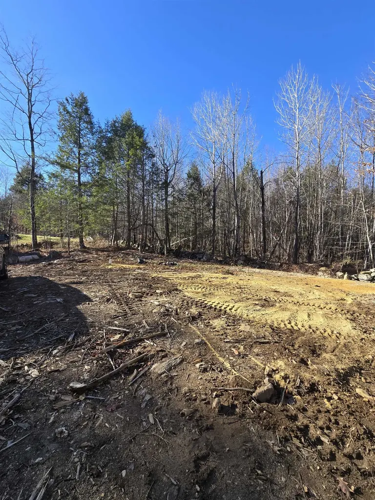 22 Viviana Drive Farmington NH 03835