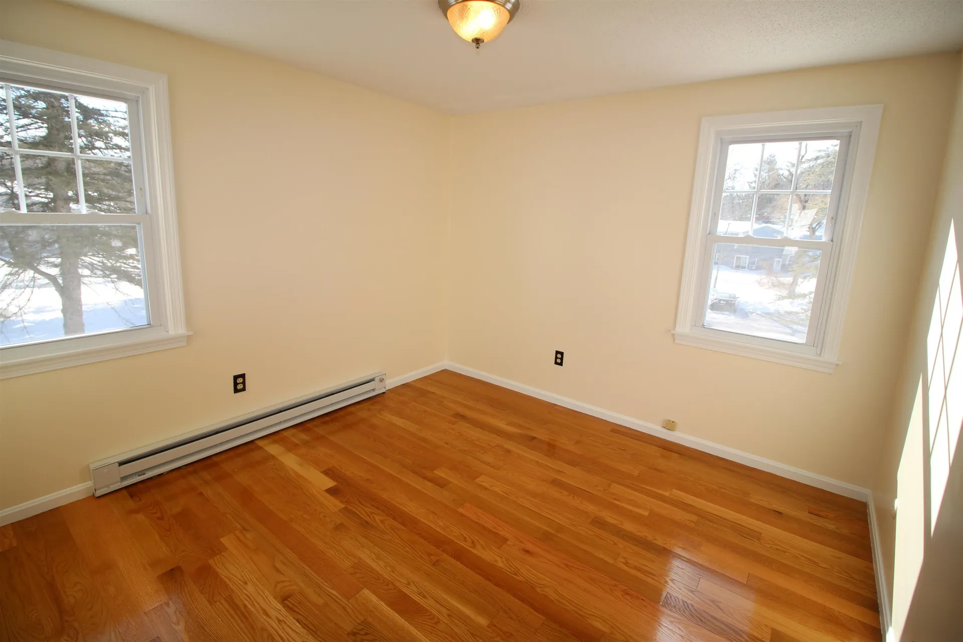 90 Franklin Street Derry NH 03038