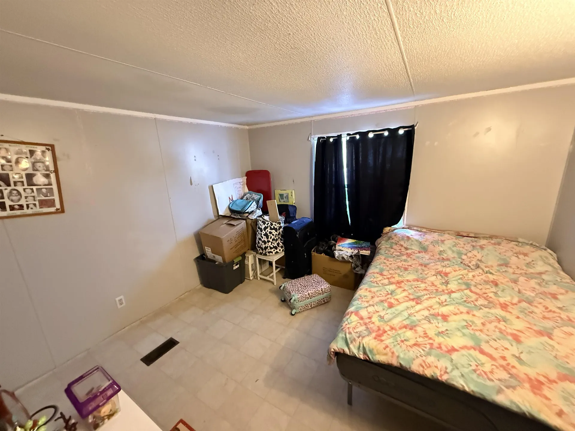 9 Mccusker Place Claremont NH 03743