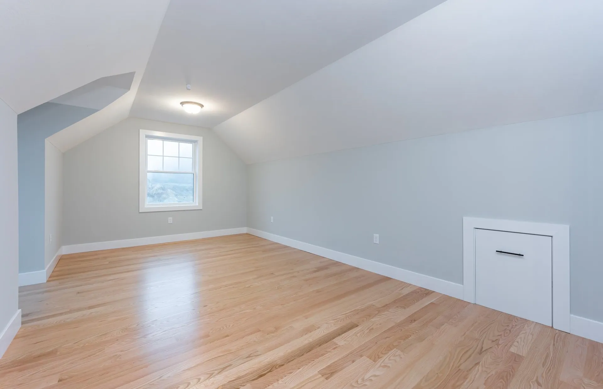 12 Robin Way Chester NH 03036