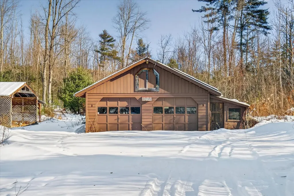 4030 Walker Mountain Road Clarendon VT 05777