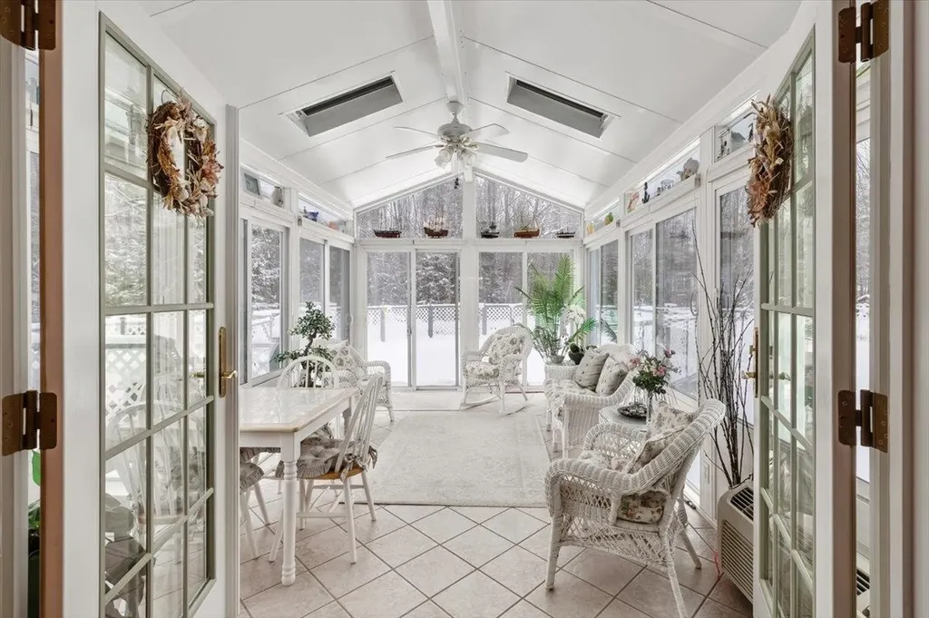 21 Kim Lane Milton VT 05468