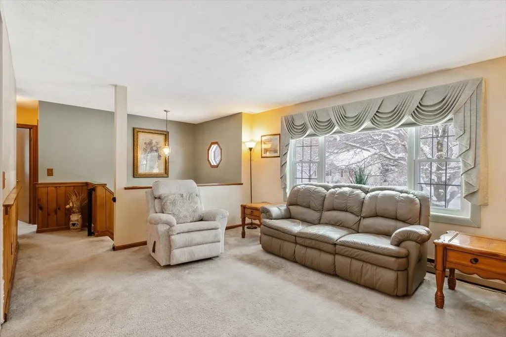 21 Kim Lane Milton VT 05468