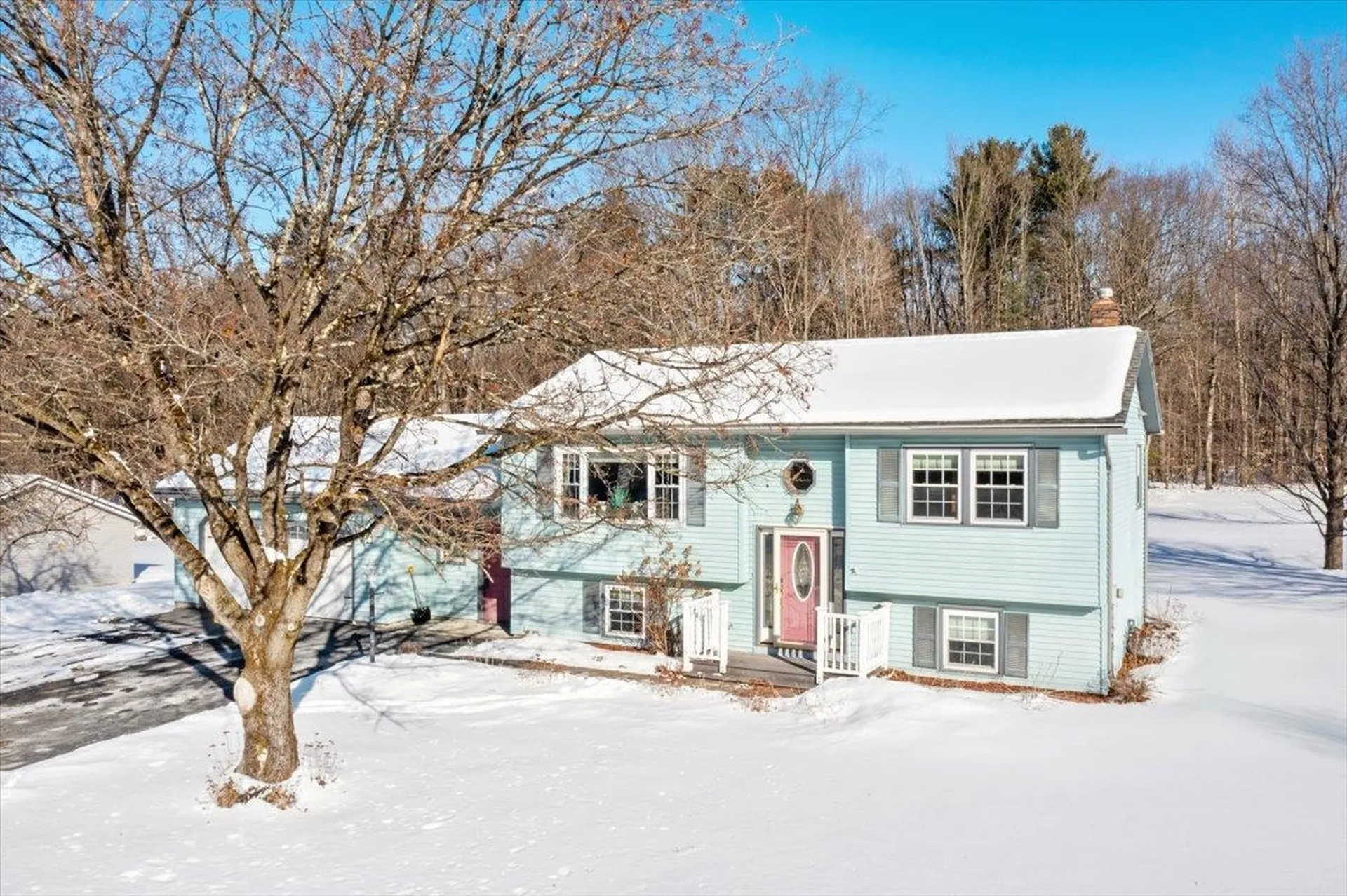 21 Kim Lane Milton VT 05468