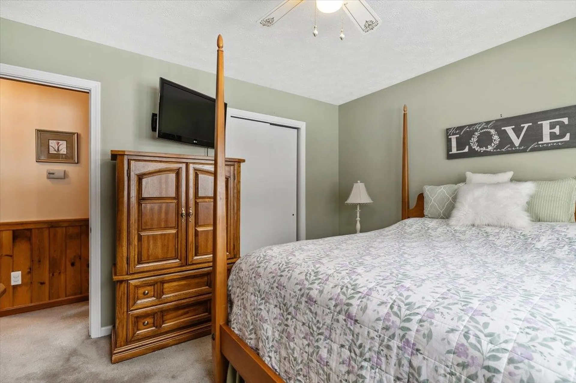 21 Kim Lane Milton VT 05468