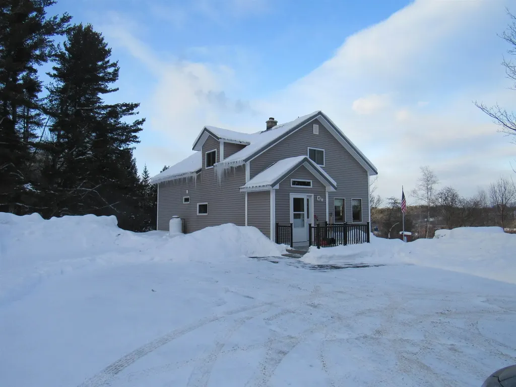 1901 Cross Road Jay VT 05859