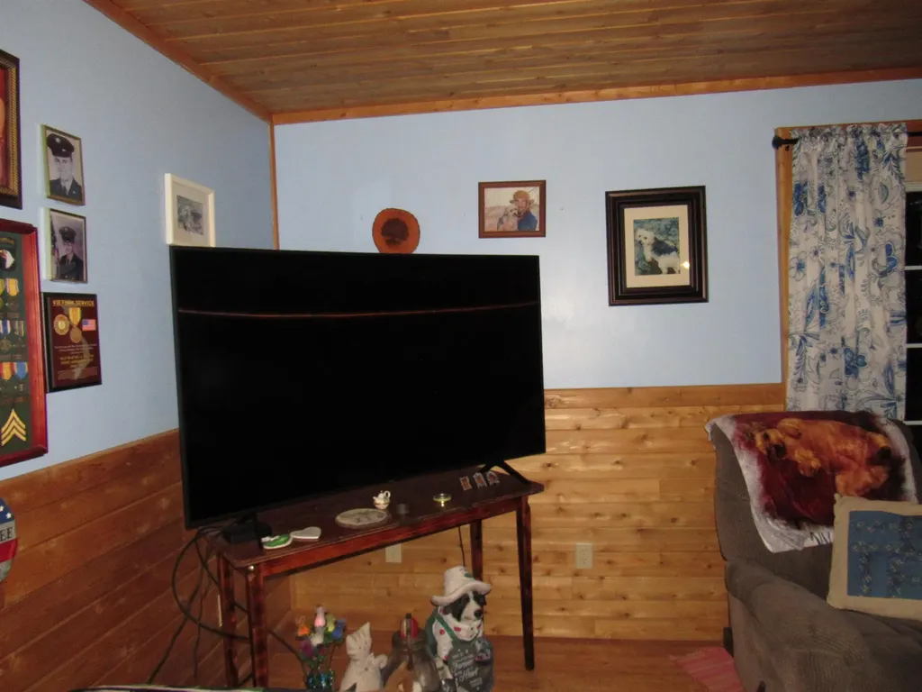 1901 Cross Road Jay VT 05859