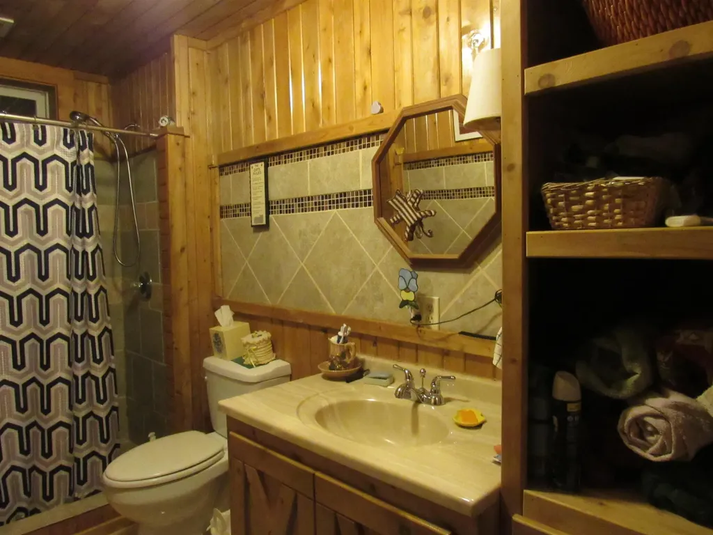 1901 Cross Road Jay VT 05859