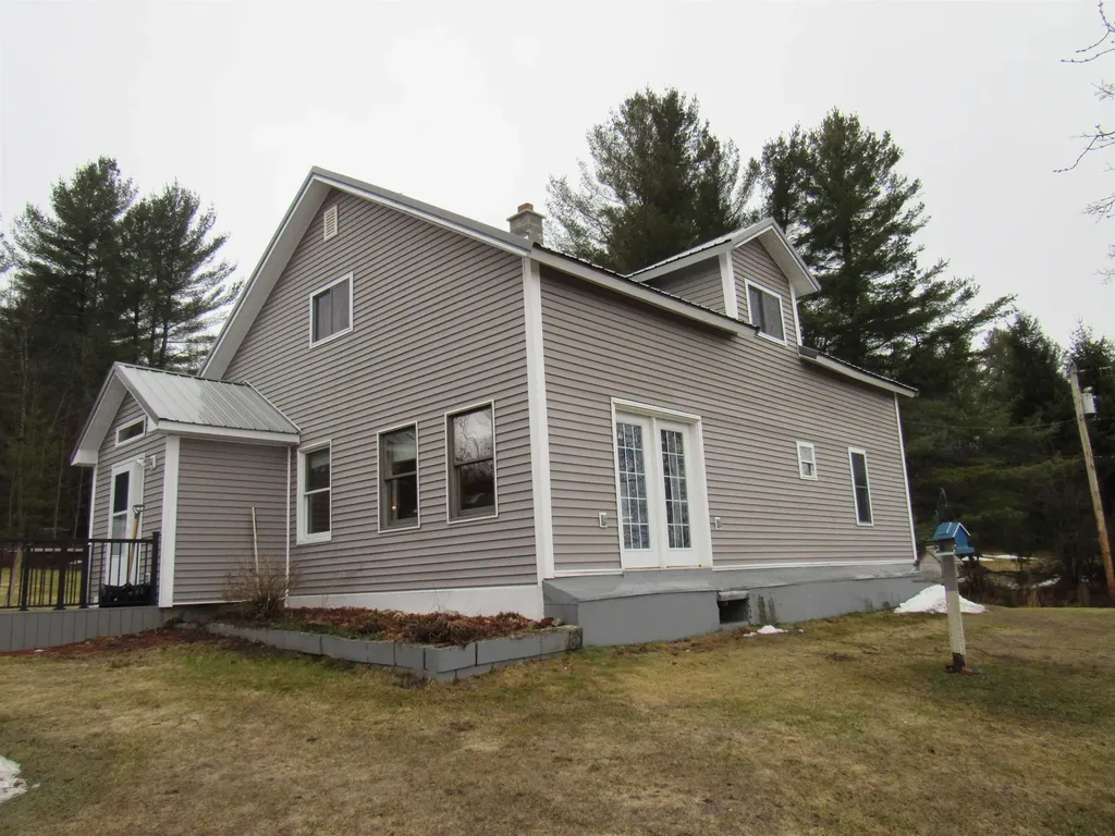 1901 Cross Road Jay VT 05859