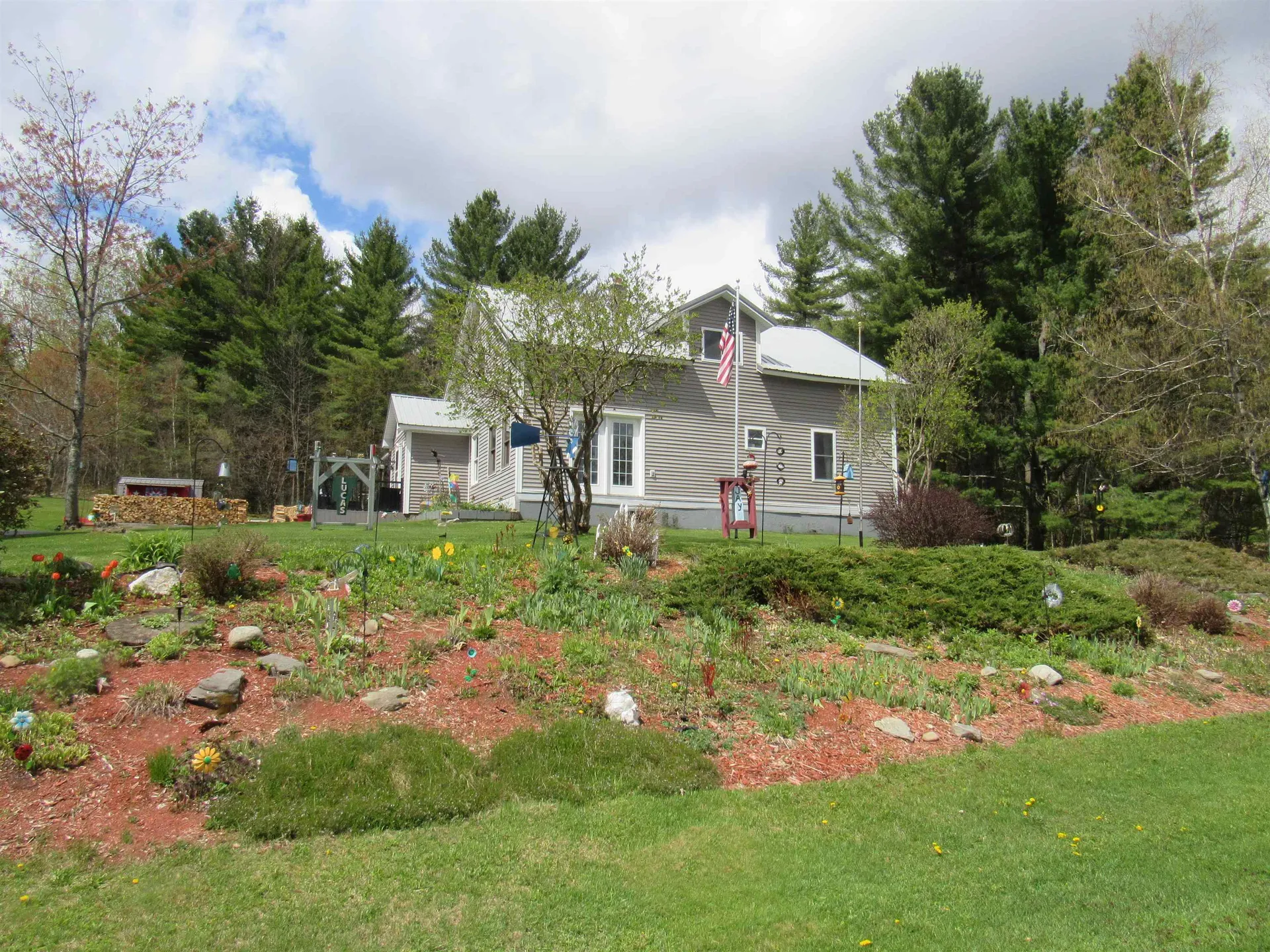1901 Cross Road Jay VT 05859