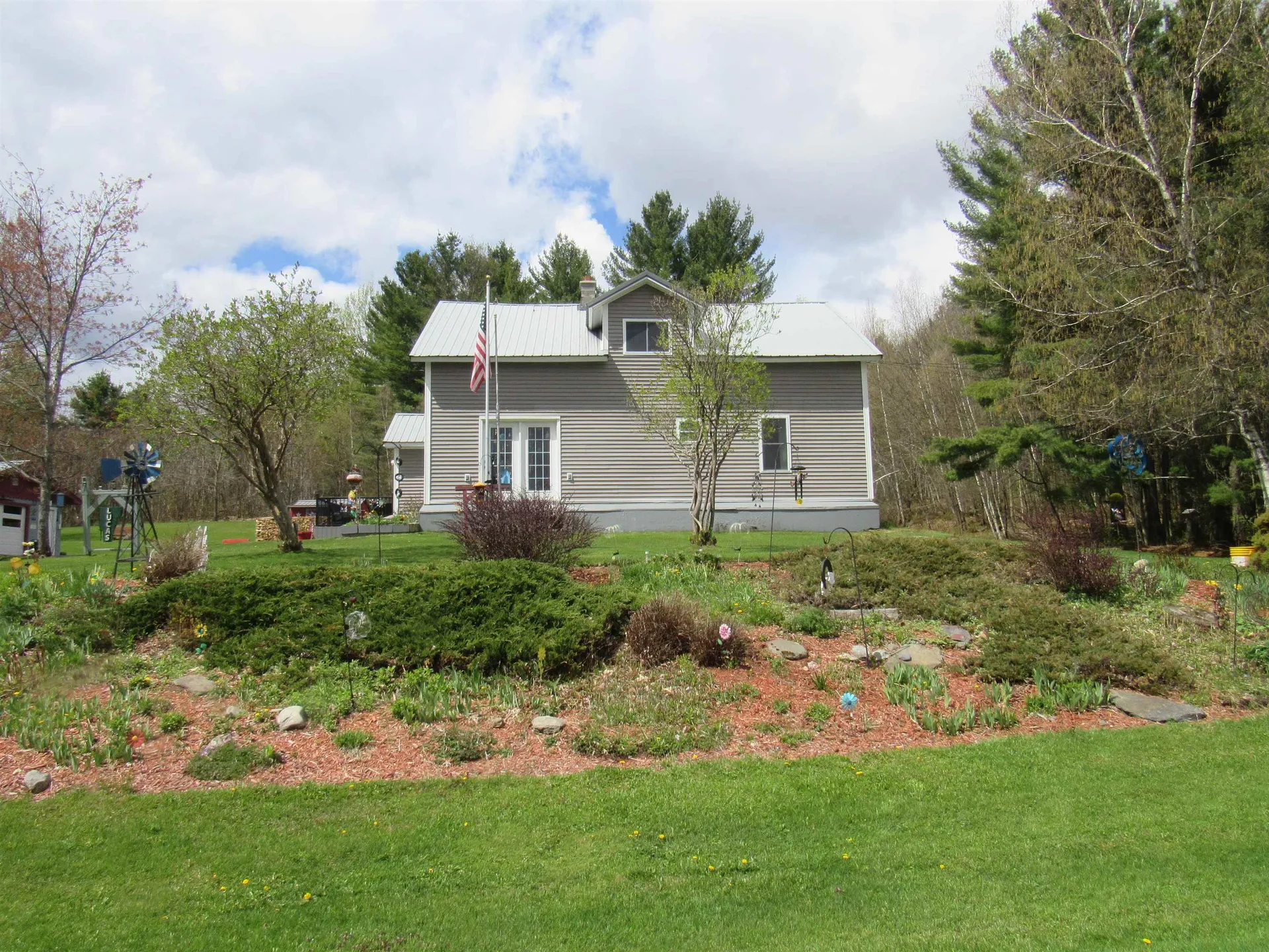 1901 Cross Road Jay VT 05859