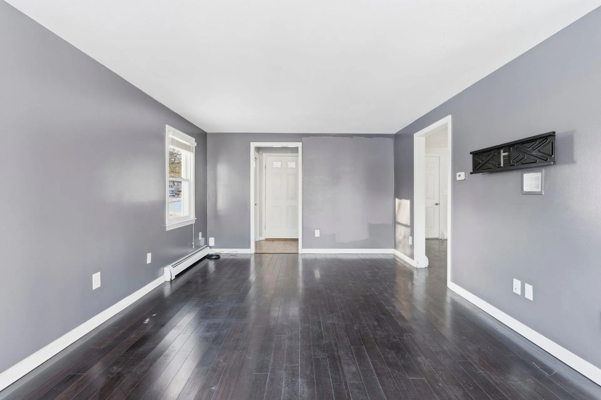 7 Bradford Street Nashua NH 03063