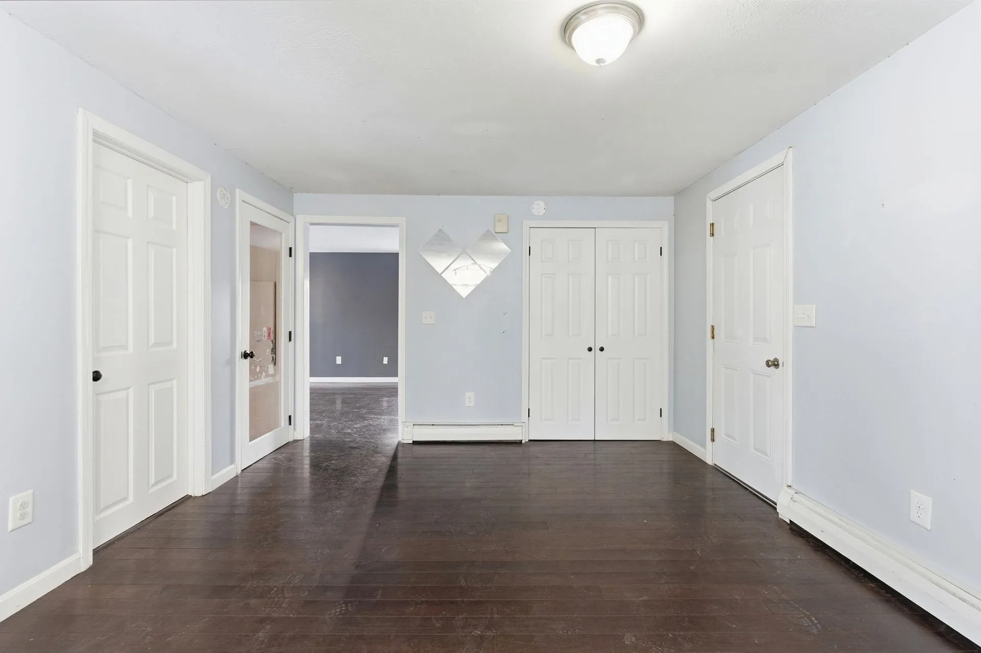 7 Bradford Street Nashua NH 03063