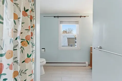 7 Bradford Street Nashua NH 03063