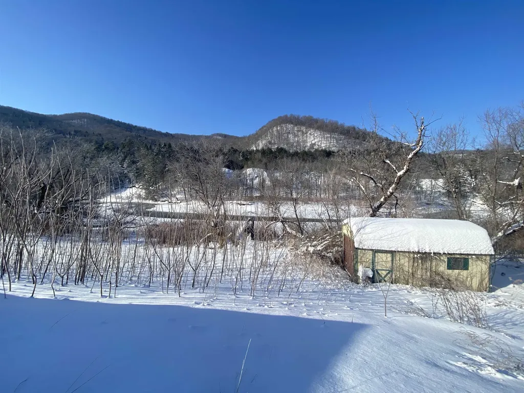 2095 Vermont Route 14 Sharon VT 05065