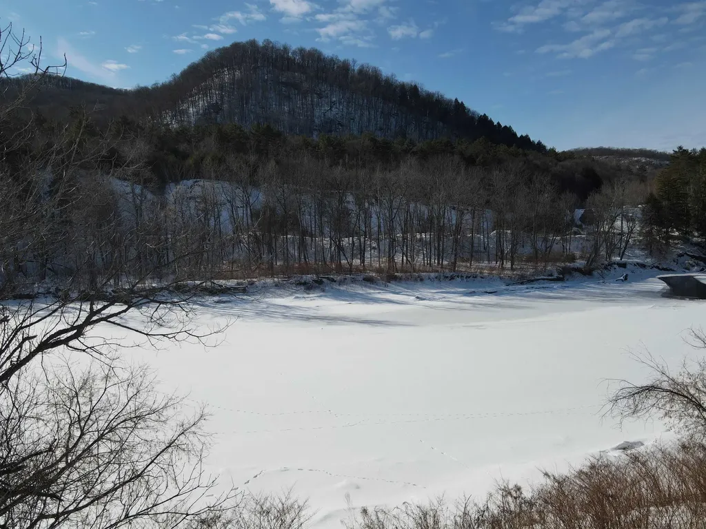 2095 Vermont Route 14 Sharon VT 05065