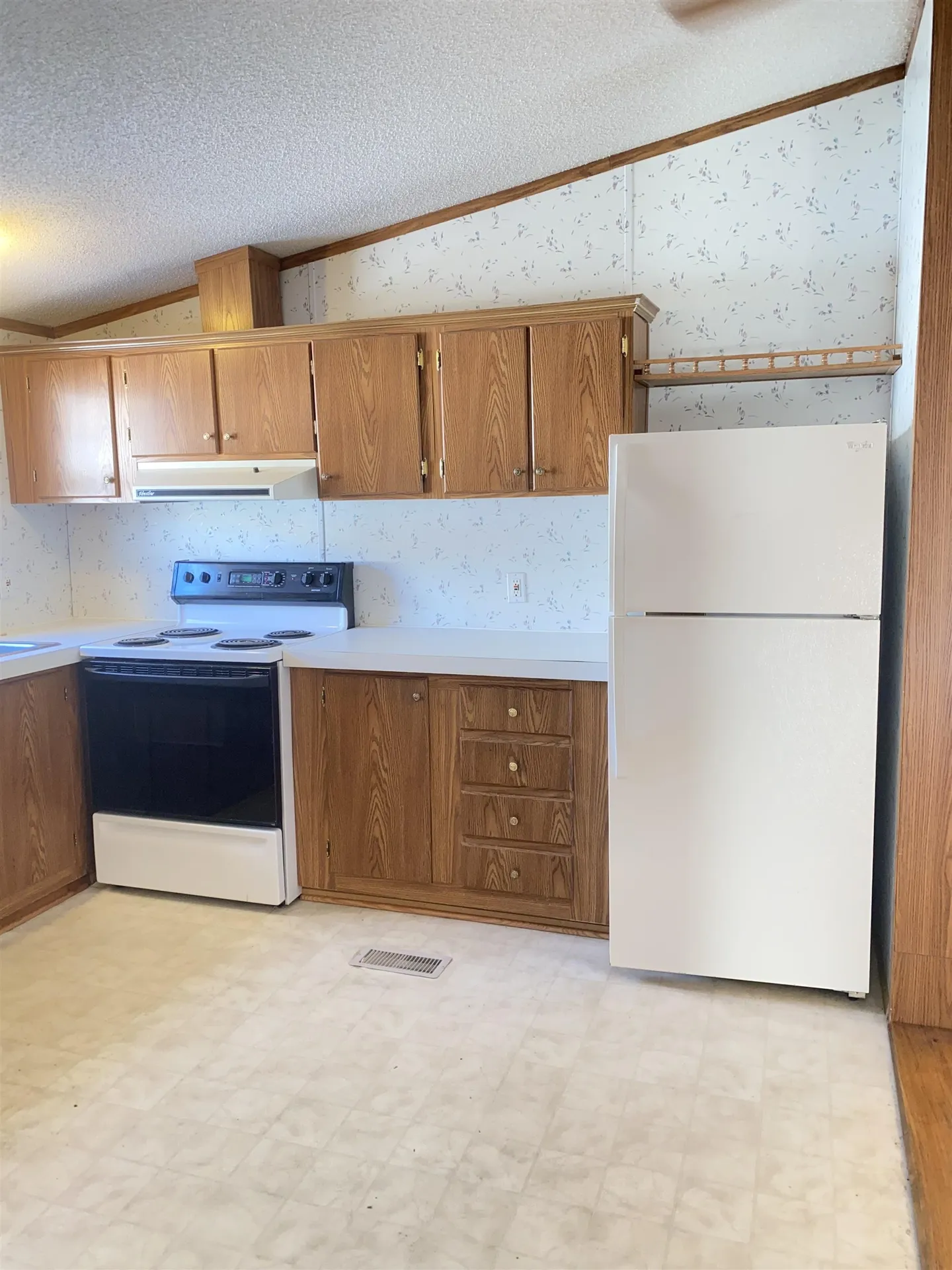 2095 Vermont Route 14 Sharon VT 05065