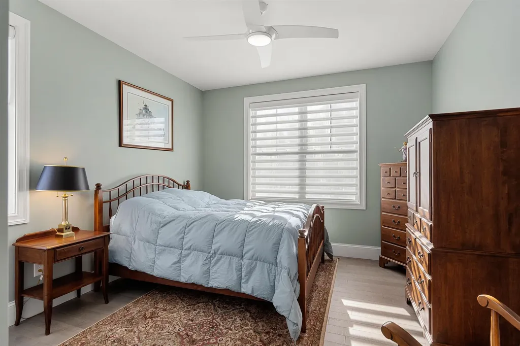 6 Testament Circle Nashua NH 03062