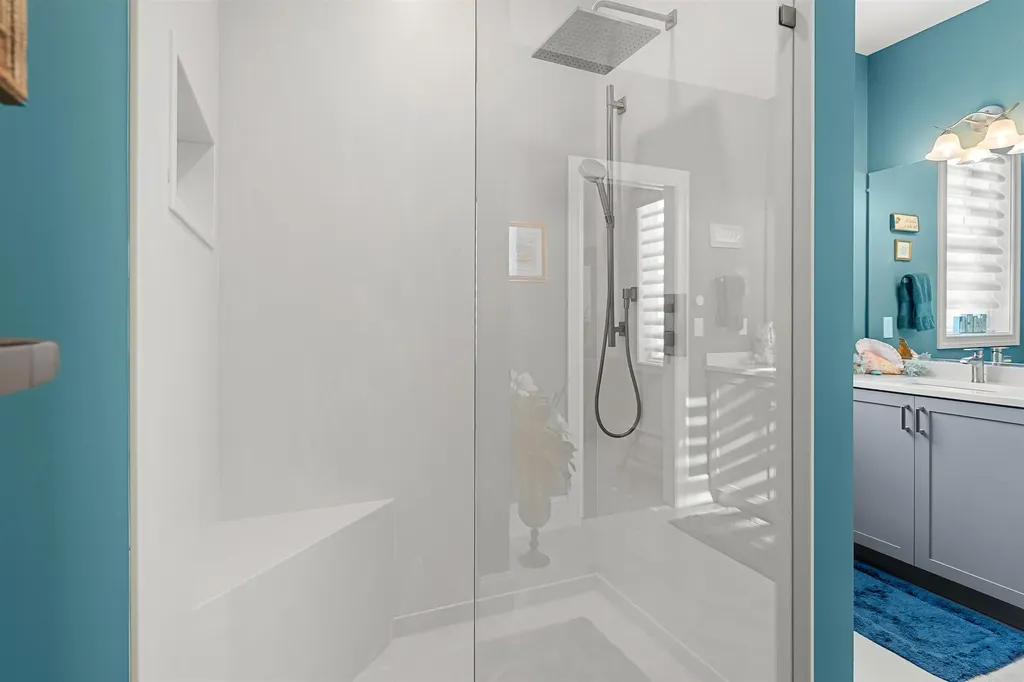 6 Testament Circle Nashua NH 03062