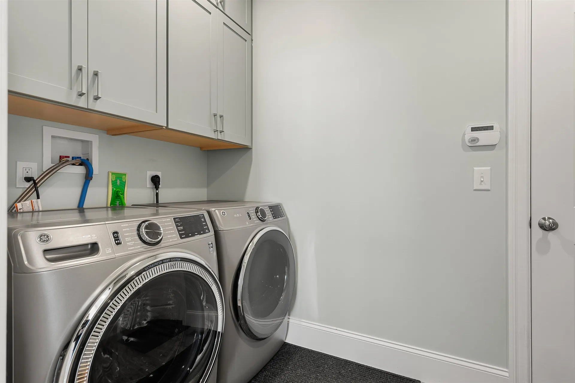 6 Testament Circle Nashua NH 03062