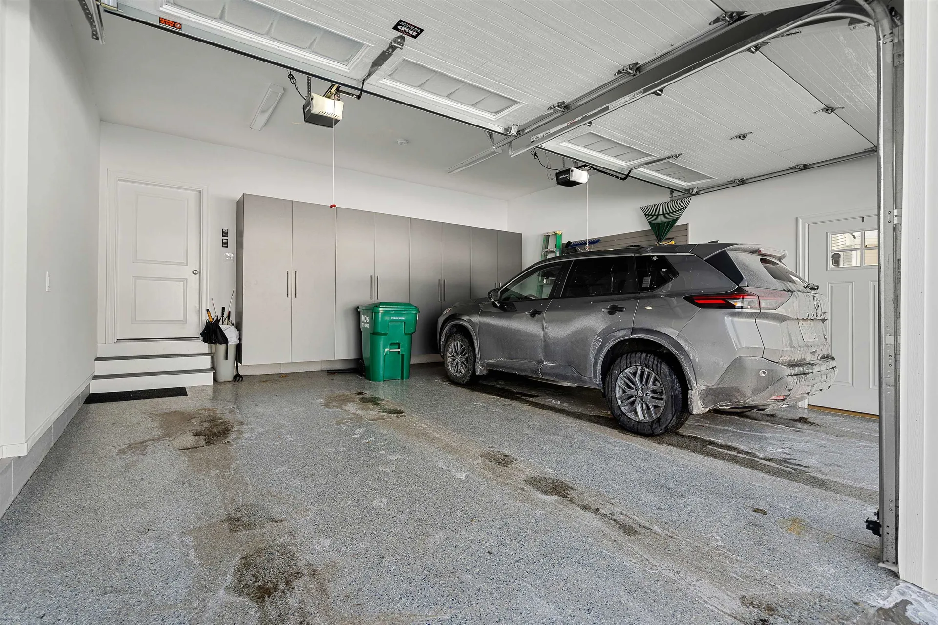 6 Testament Circle Nashua NH 03062